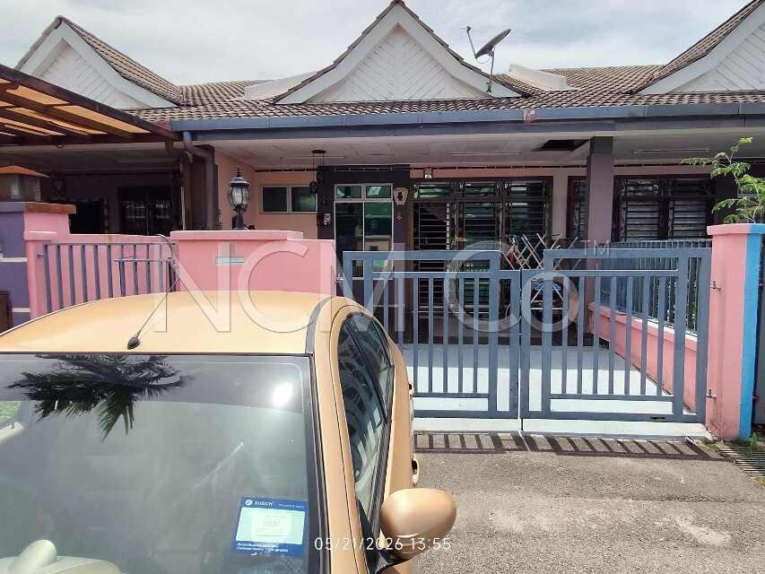 1 Storey Terrace House, Intermediate