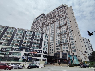 Studio Service Apartment