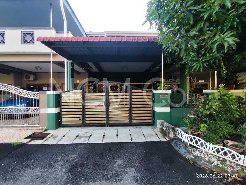 2 Storey Terrace House, Intermediate