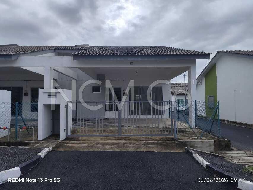 1 Storey Terrace House, Intermediate