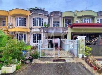 2 Storey Terrace House, Intermediate