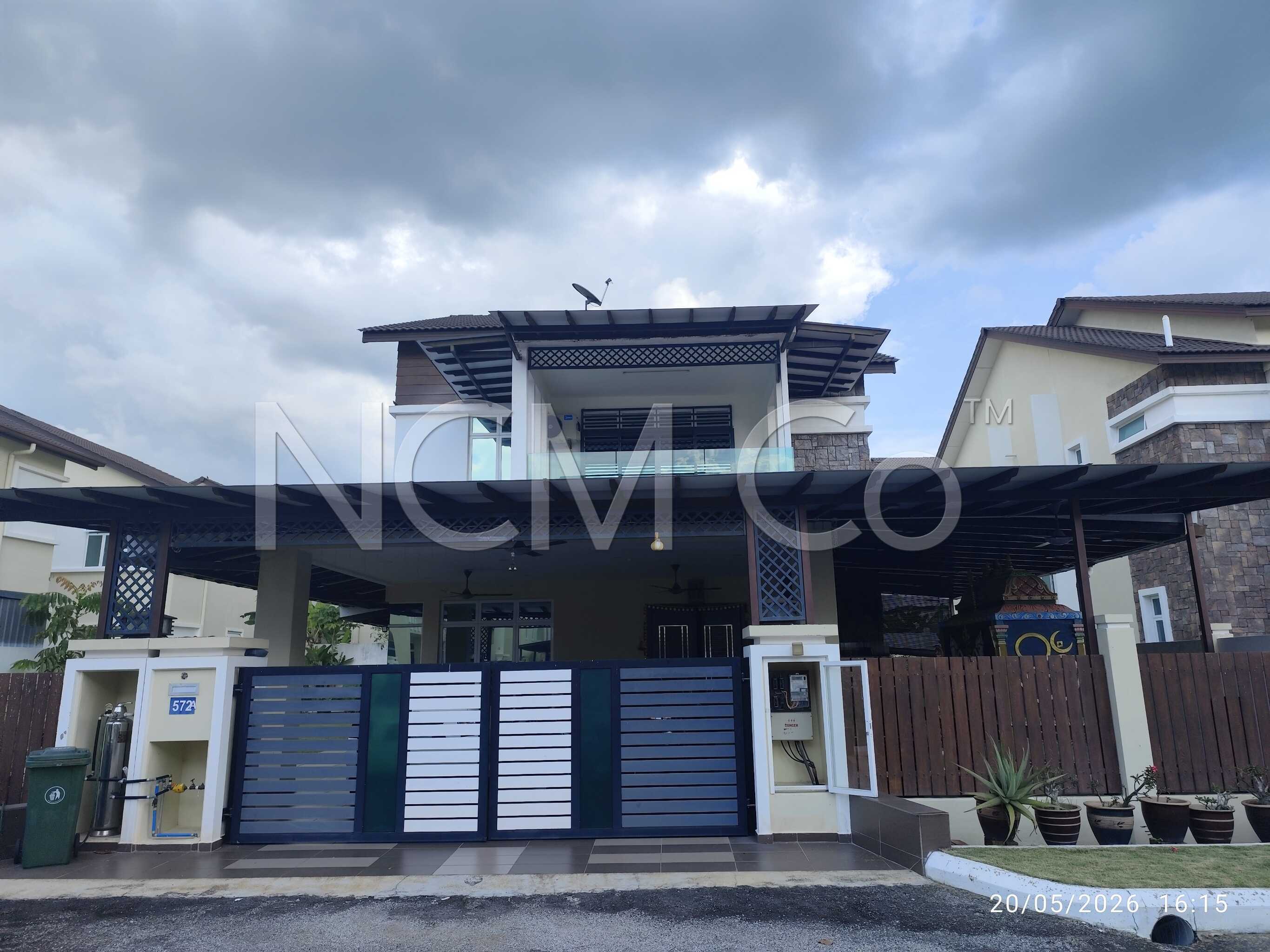 2 Storey Bungalow