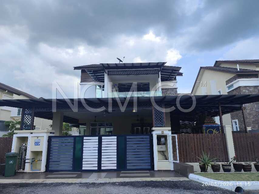 2 Storey Bungalow
