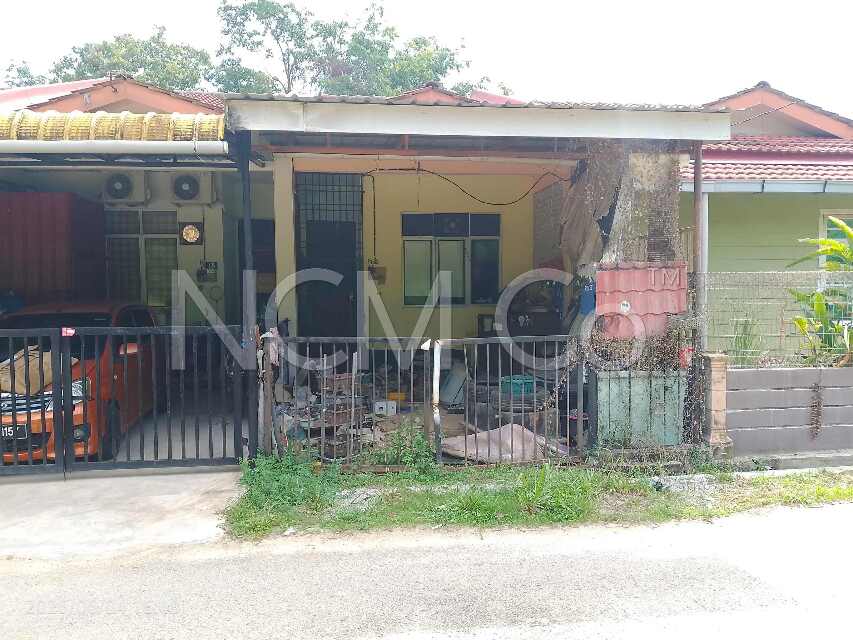 1 Storey Terrace House, Intermediate