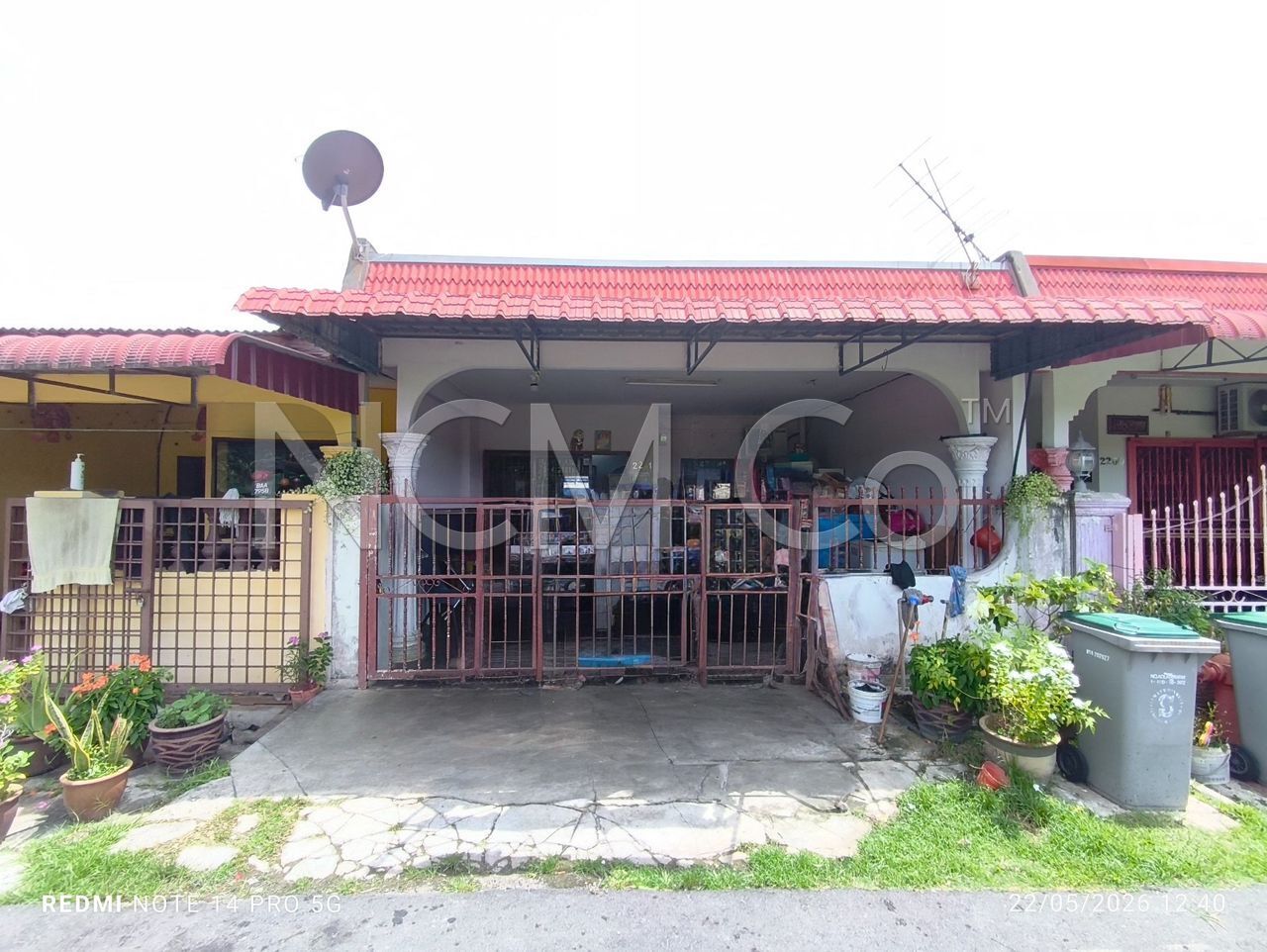 1 Storey Terrace House, Intermediate