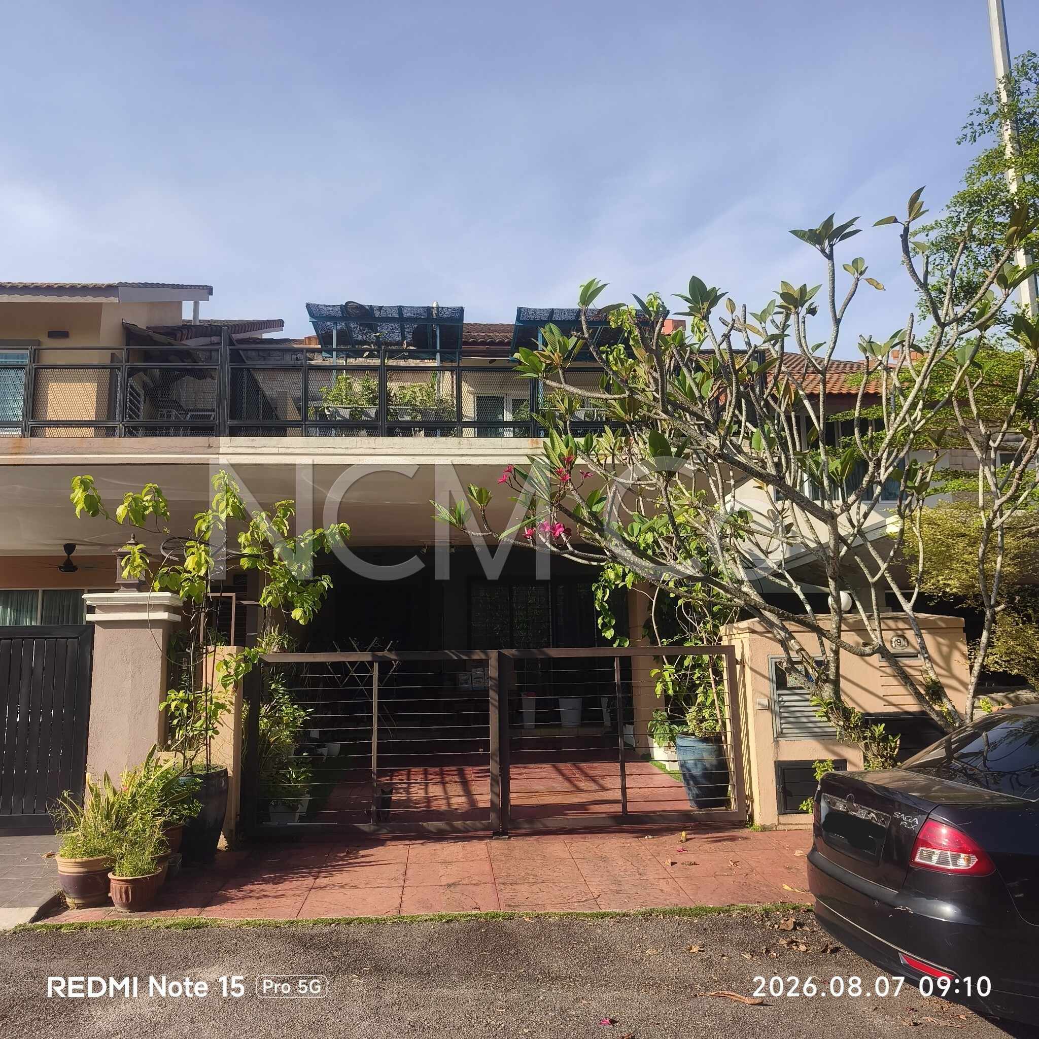 2.5 Storey Terrace House, Intermediate, Renovated