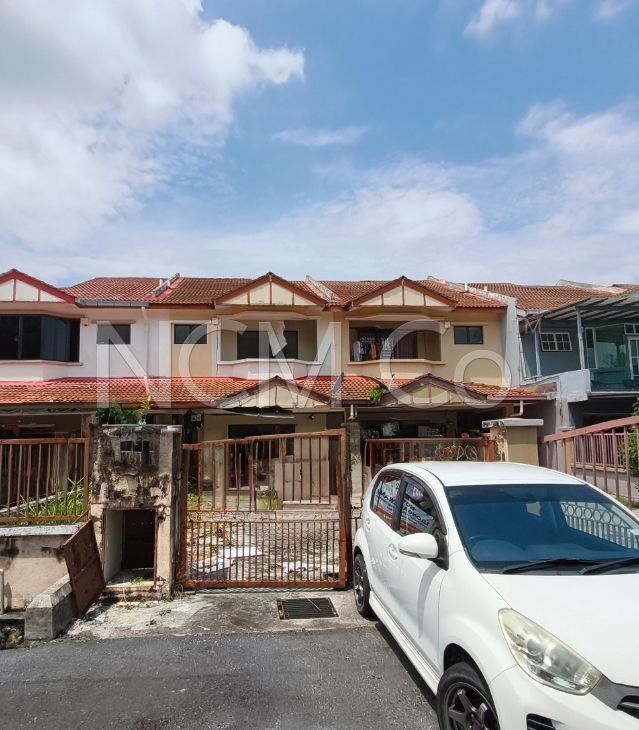 2 Storey Terrace House, Intermediate