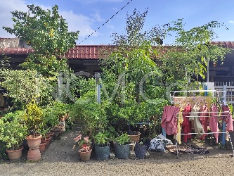 1 Storey Terrace House, Intermediate