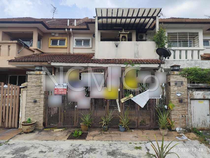 2.5 Storey Terrace House, Intermediate