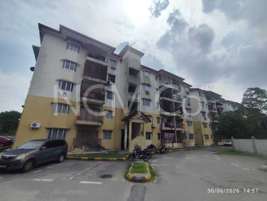 Seraya Apartment
