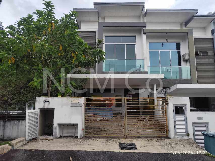 2 Storey Terrace House, Corner Lot