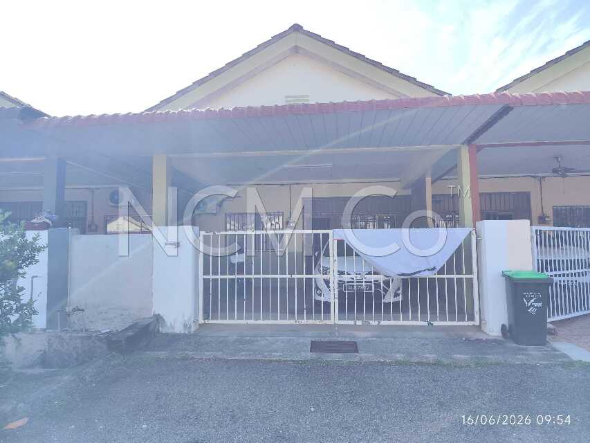 1 Storey Terrace House, Intermediate