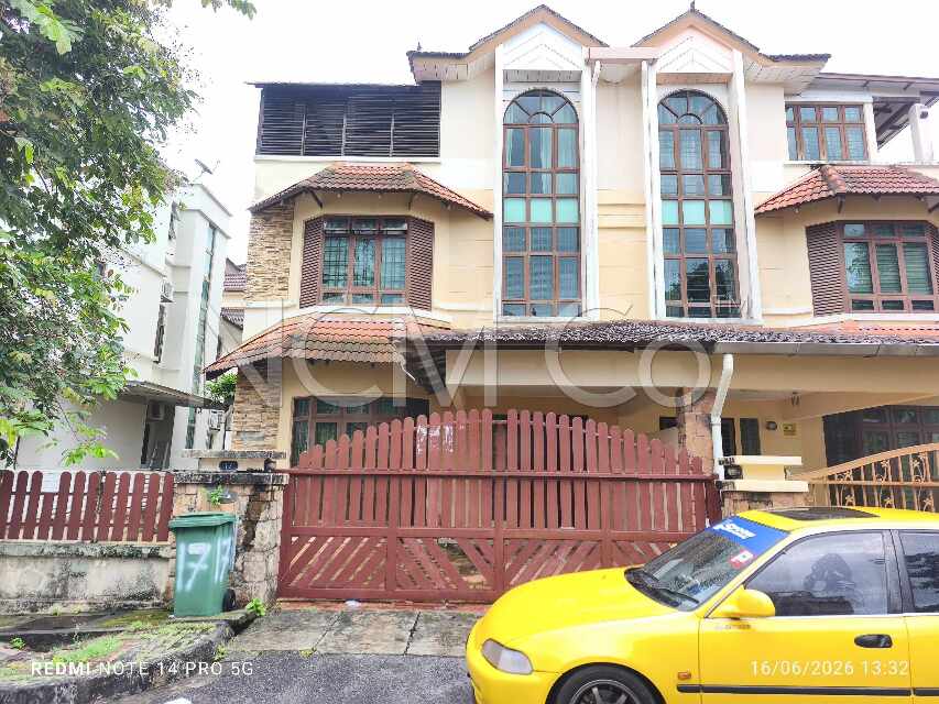 3 Storey Semi Detached House
