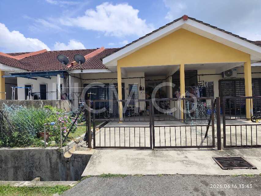 1 Storey Terrace House, Intermediate