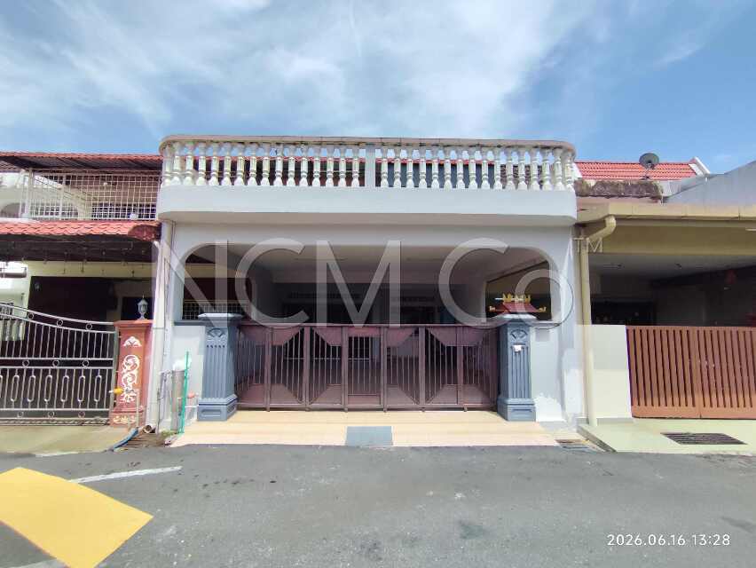 2 Storey Terrace House, Intermediate