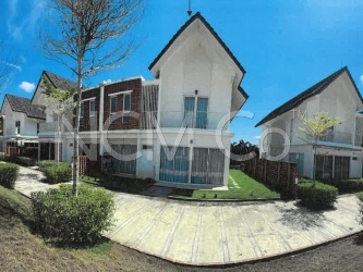 3 Storey Semi Detached House