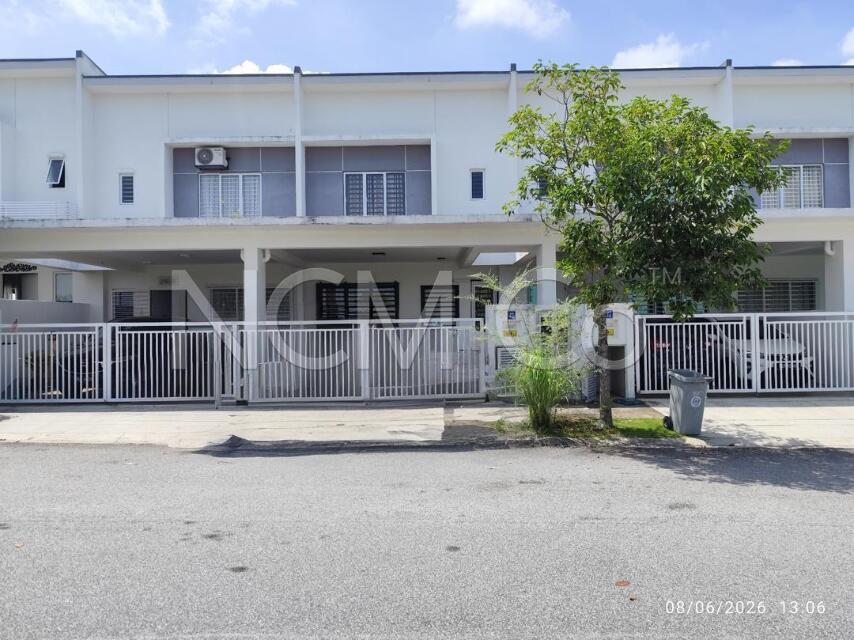 2 Storey Terrace House, Intermediate