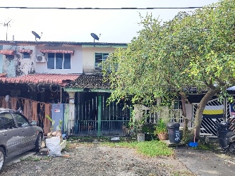 2 Storey Terrace House, Intermediate, Low Cost, Renovated