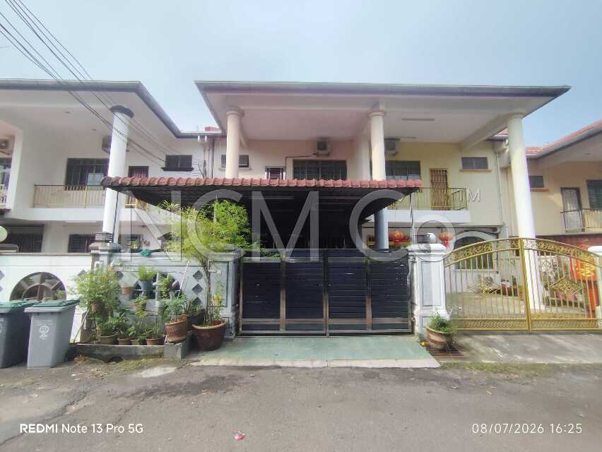2 Storey Terrace House, Intermediate