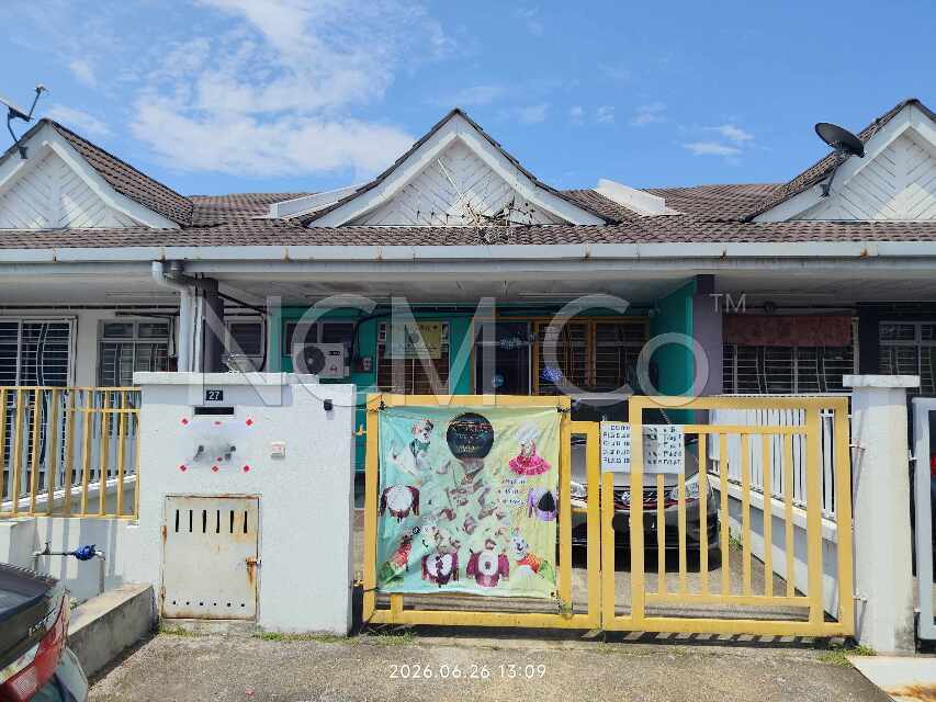 1 Storey Terrace House, Intermediate
