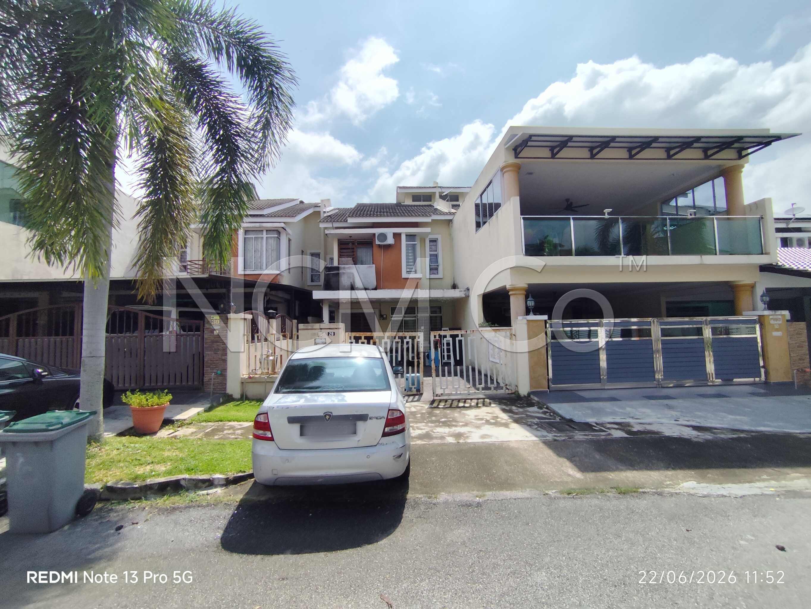 2 Storey Terrace House, Intermediate