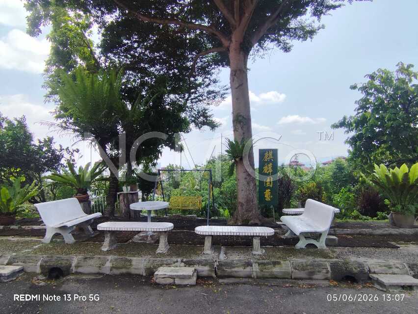 11 Parcels of Residental Terrace Lots