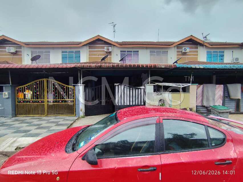 2 Storey Terrace House, Intermediate