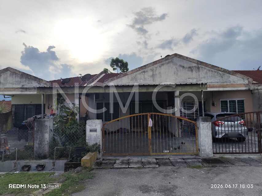 1 Storey Terrace House, Intermediate
