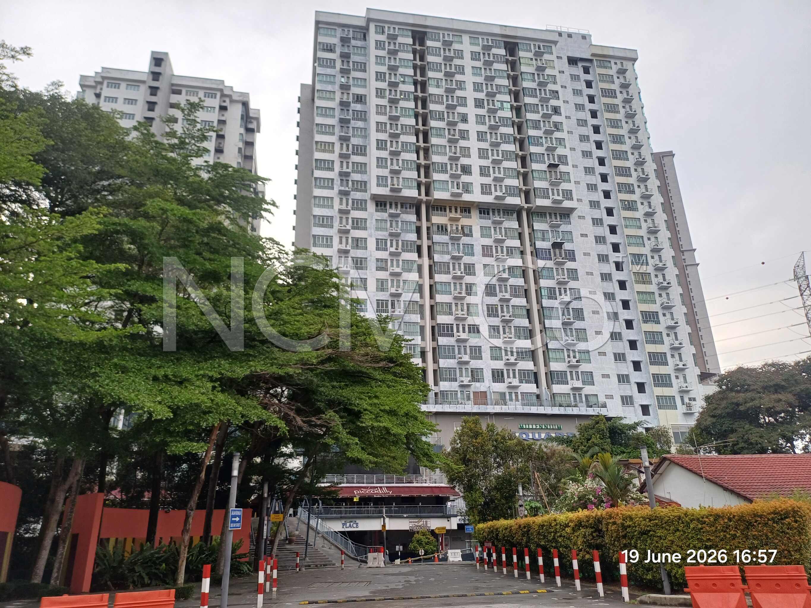 Service Apartment