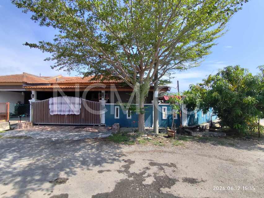 1 Storey Terrace House, Corner Lot, Renovated