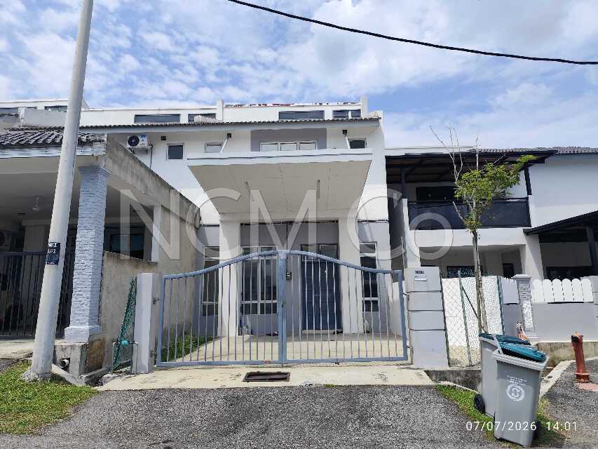 2 Storey Terrace House, Intermediate