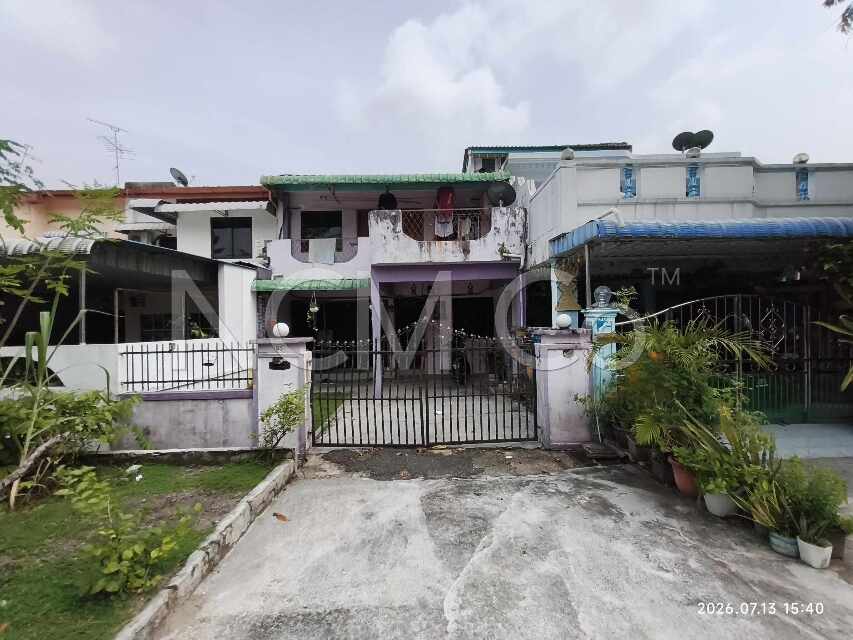 2 Storey Terrace House, Intermediate