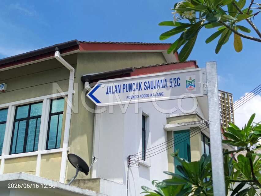 2 Storey Terrace House, Corner Lot