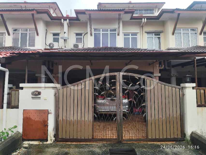 2 Storey Terrace House, Intermediate