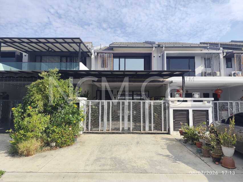 2 Storey Terrace House, Intermediate