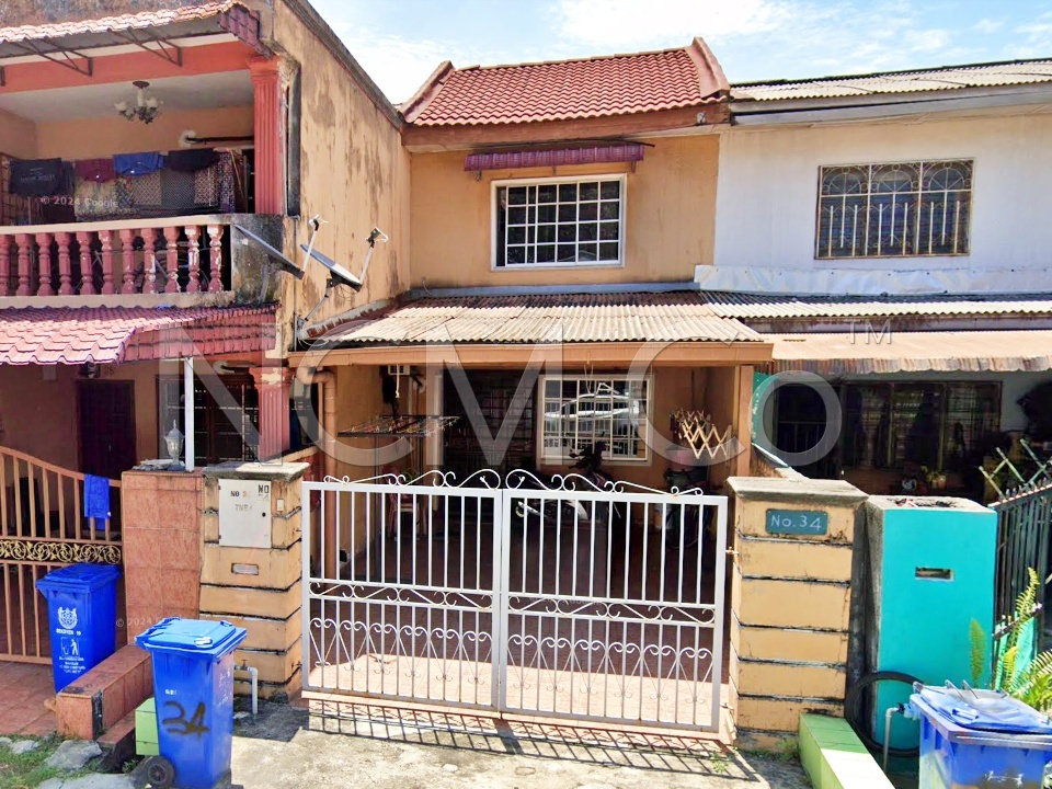 2 Storey Terrace House, Intermediate, Renovated