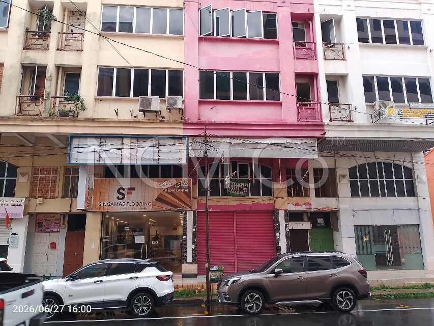 3.5 Storey Shop Office, Intermediate