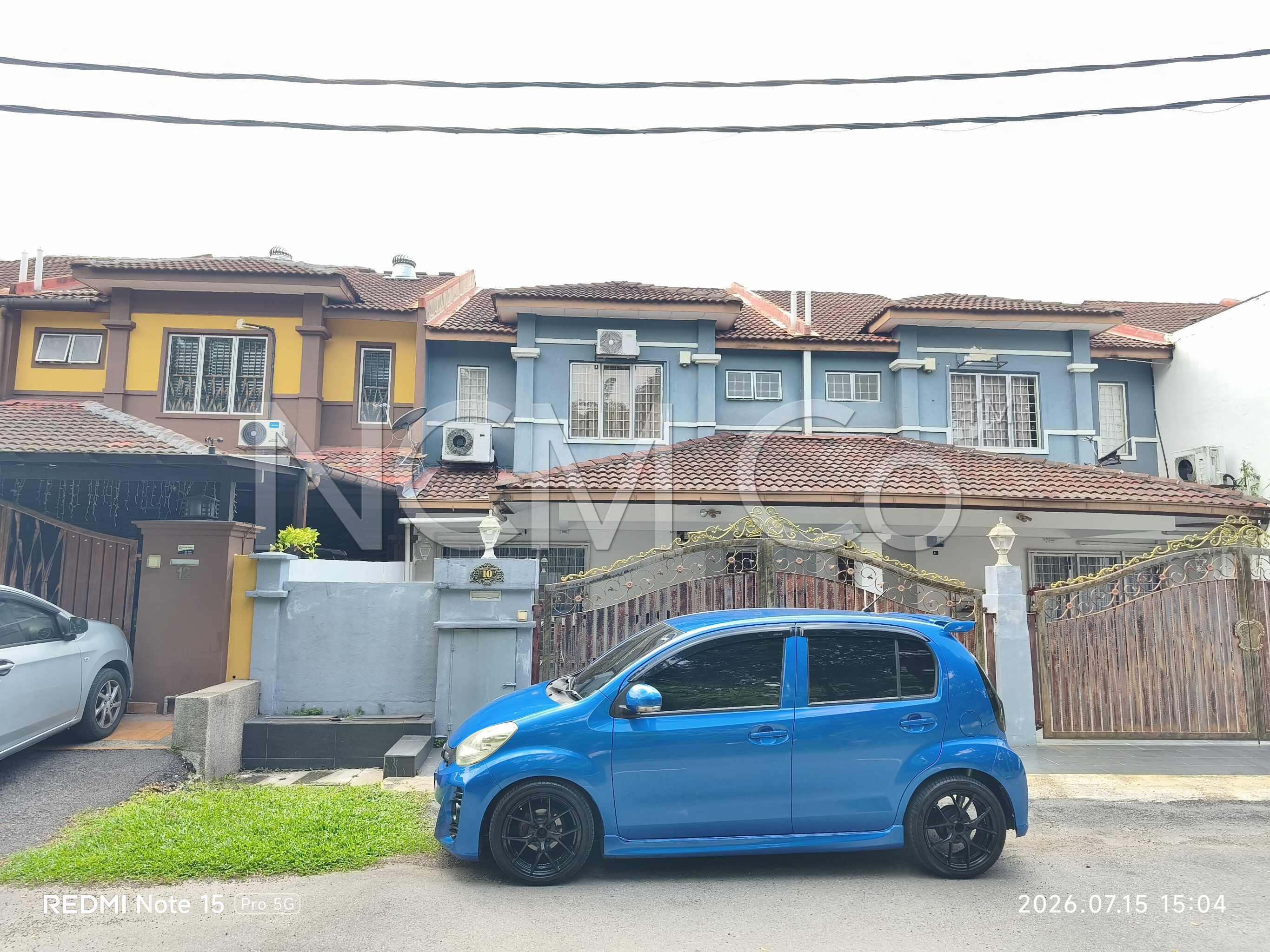 2 Storey Terrace House, Intermediate