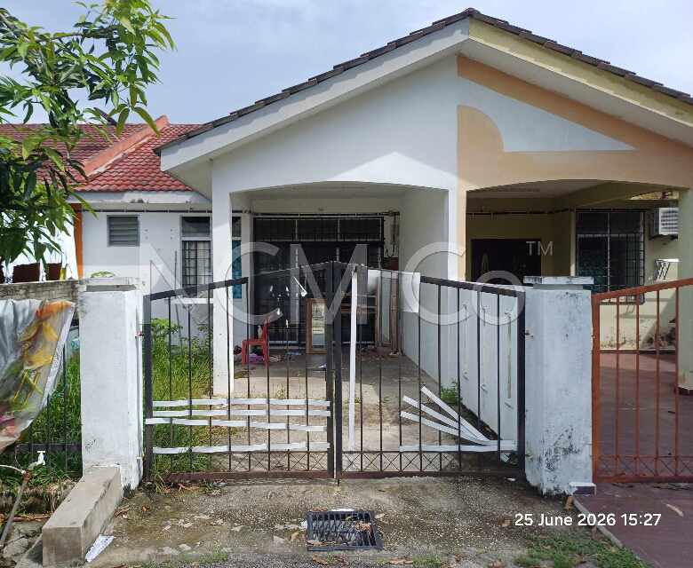1 Storey Terrace House, Intermediate