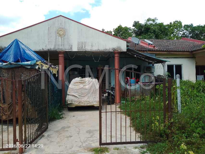 1 Storey Terrace House, Intermediate