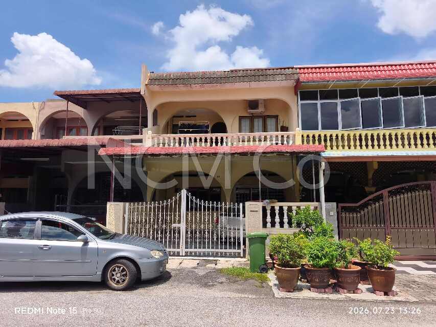 2 Storey Terrace House, Intermediate