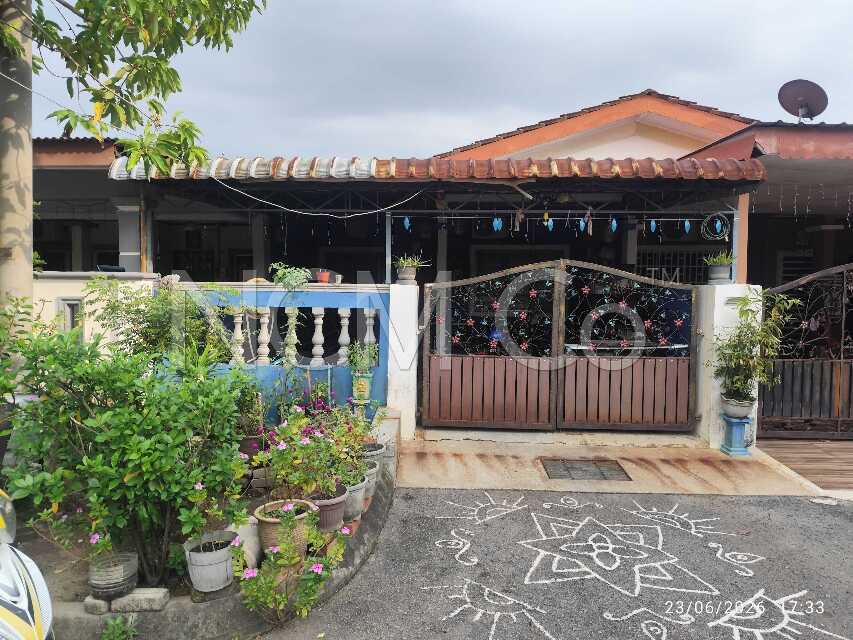 1 Storey Terrace House, Intermediate