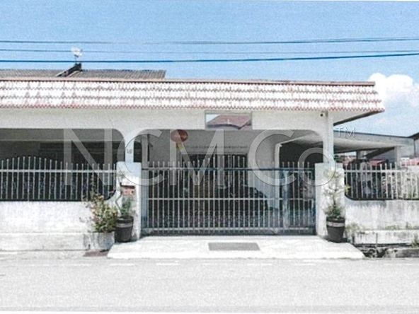 1 Storey Semi Detached House