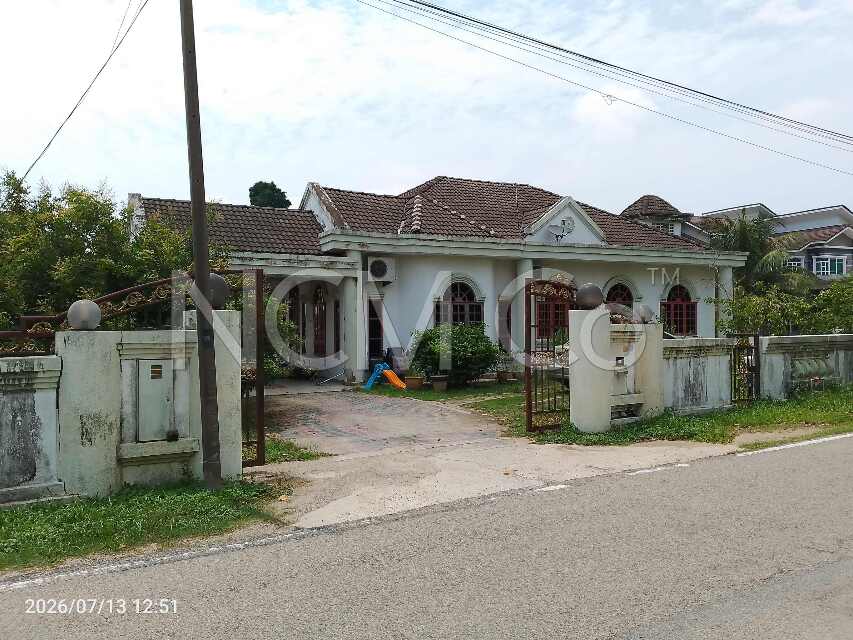 1 Storey Bungalow