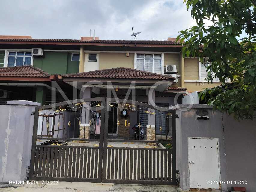 2 Storey Terrace House, Intermediate