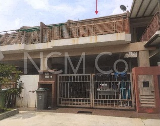 2 Storey Terrace House, Intermediate