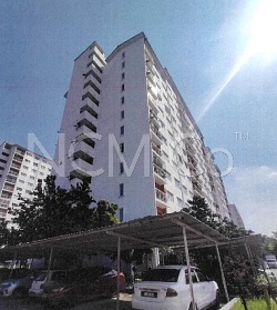 Apartment, Corner Lot