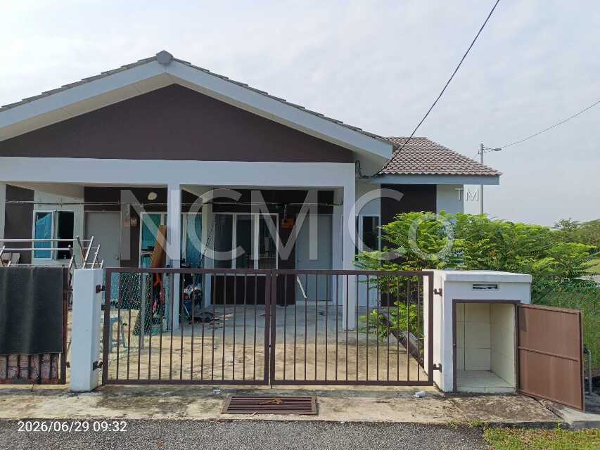 1 Storey Terrace House, Corner Lot