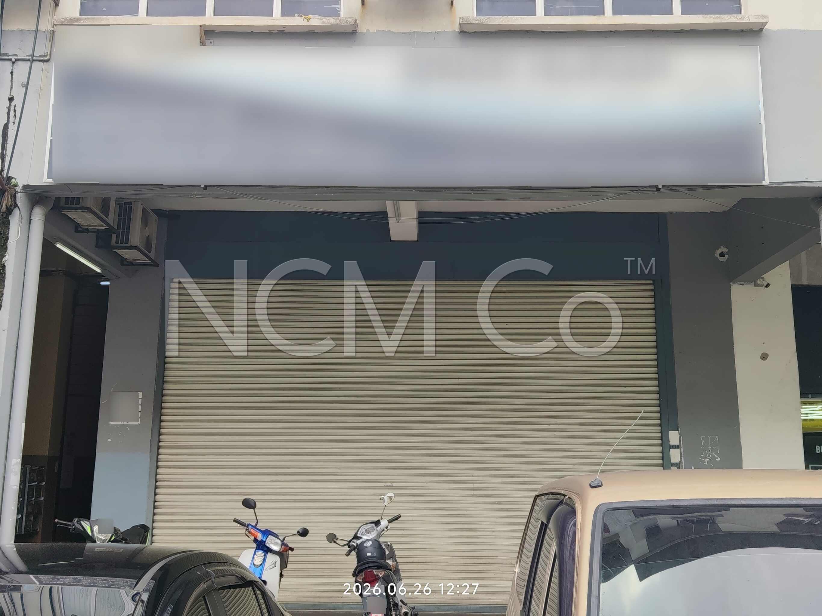 Shop Lot