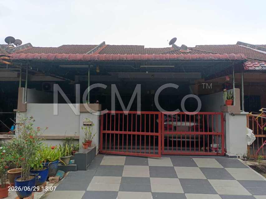 1 Storey Terrace House, Intermediate